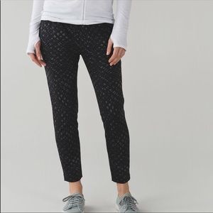 Lululemon Jet Crop Slim Pant / LCPK 4